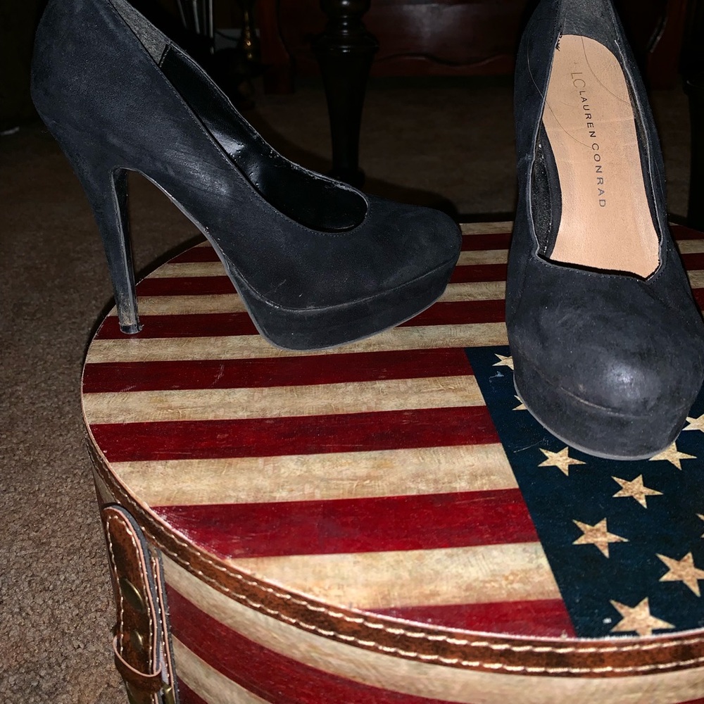 Pumps - Picture 5 of 5